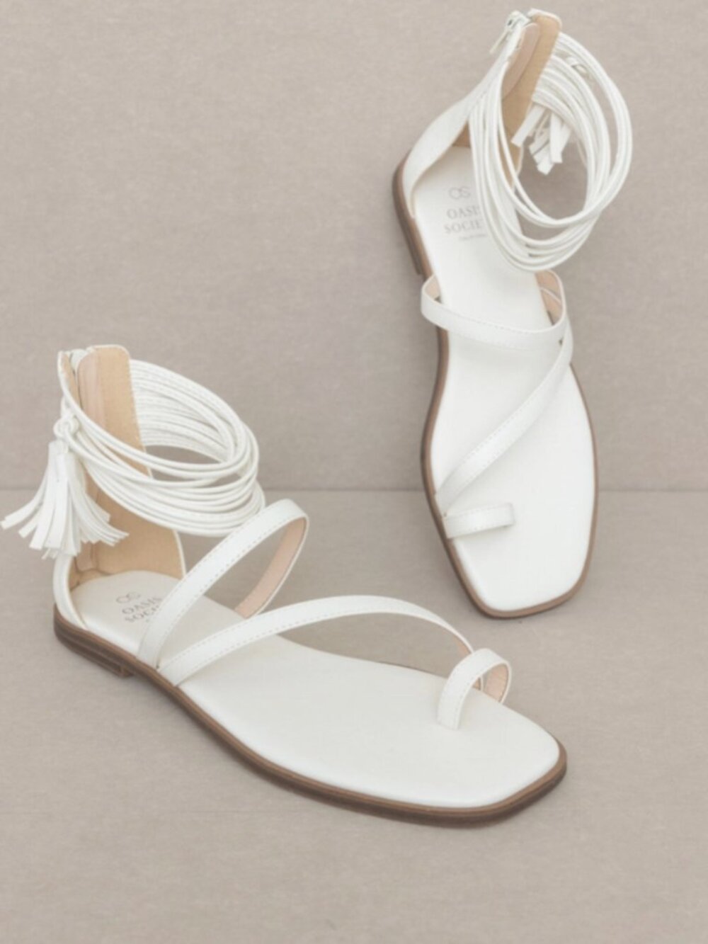 Oasis Society - Size 7.5 Abril White Strappy Ankle Wrap Sandal